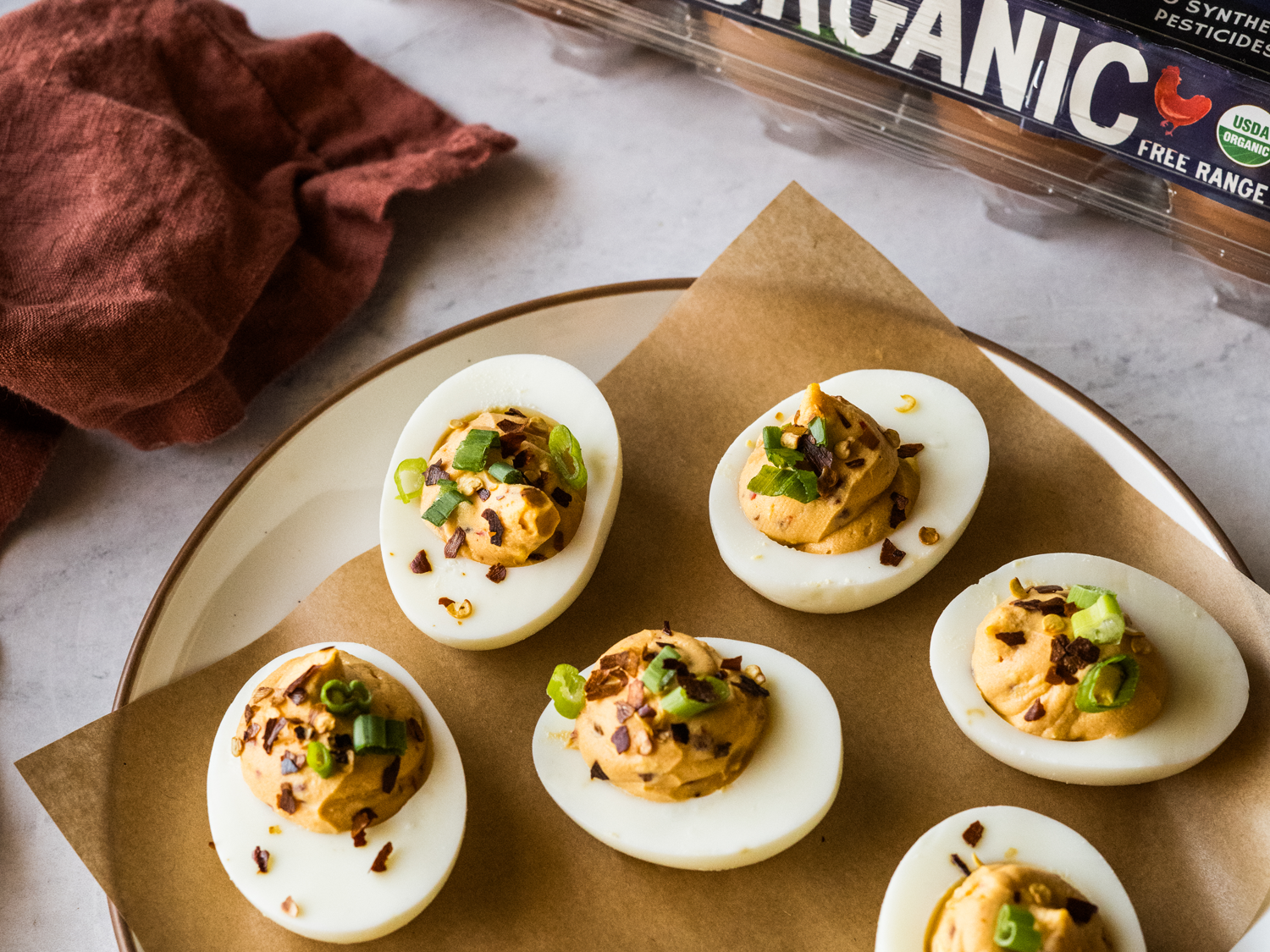 https://www.peteandgerrys.com/cdn/shop/articles/spicy-chipotle-deviled-eggs-web-4-3.png?v=1701292398